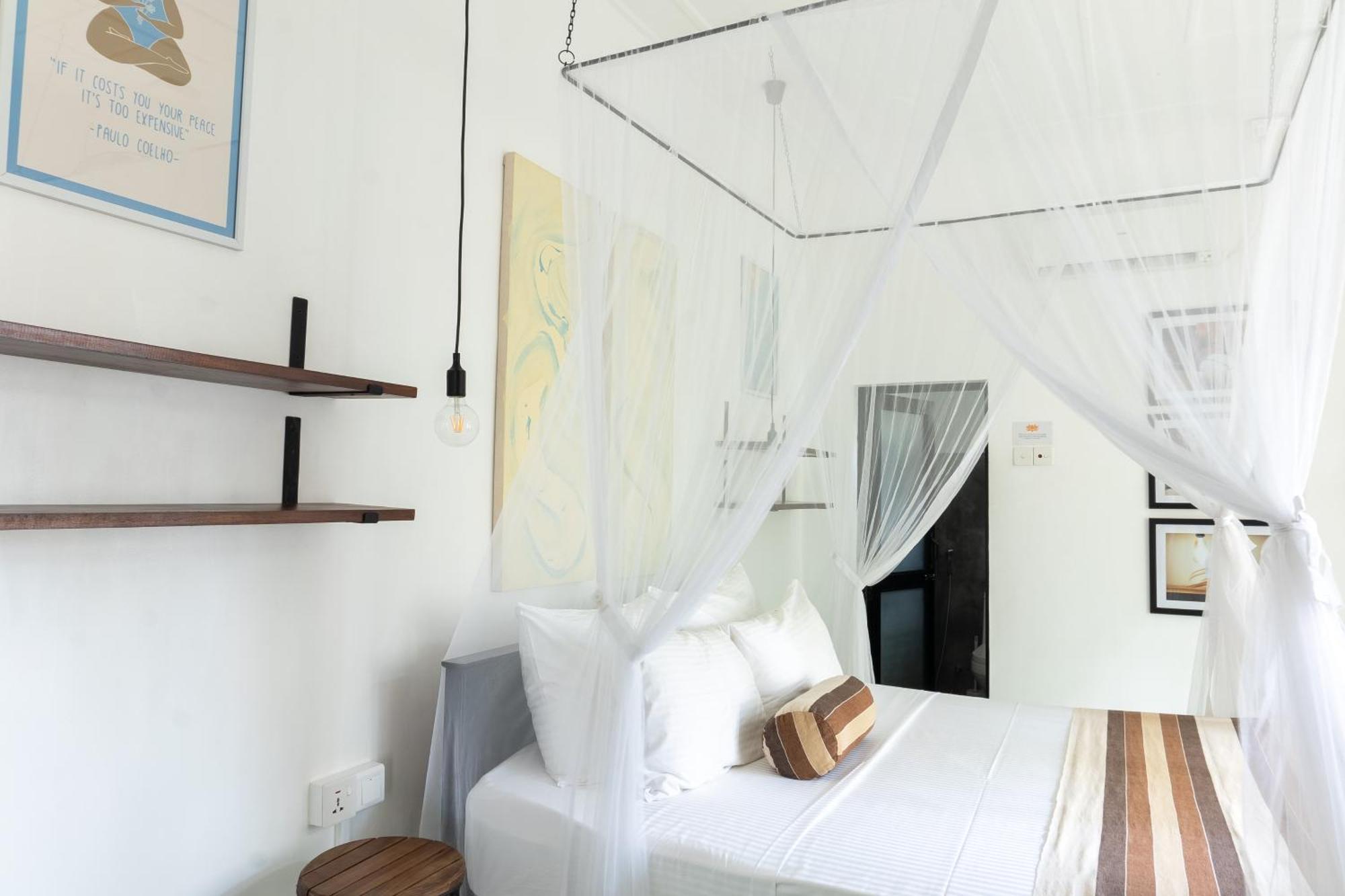 Lotus Surf And Wellness Apartment Ahangama Exterior foto