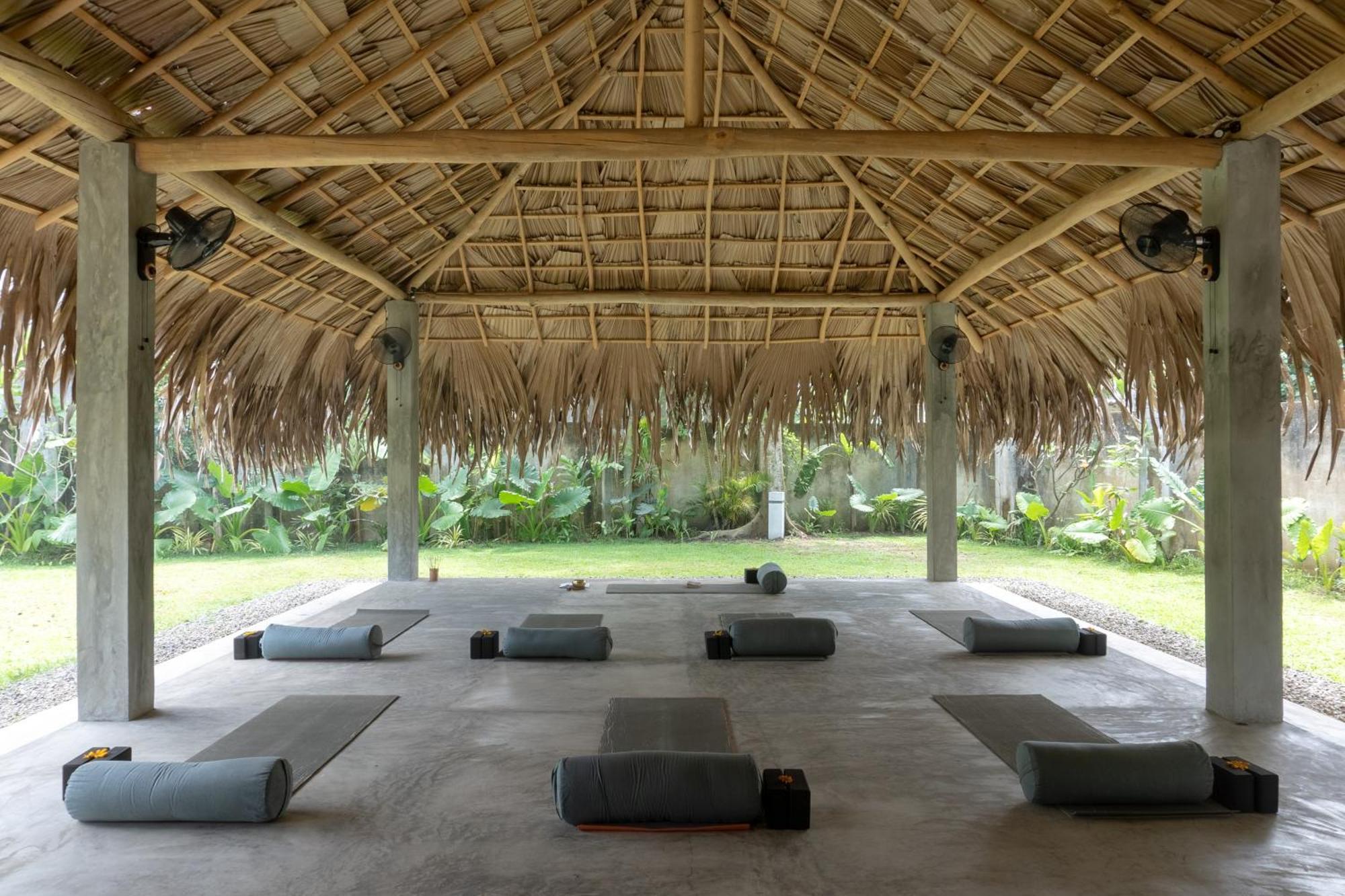 Lotus Surf And Wellness Apartment Ahangama Exterior foto